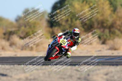 media/Dec-07-2024-CVMA (Sat) [[21c5f1ef85]]/Race 11-Amateur Supersport Open/